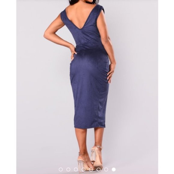 FASHION NOVA Nature Made Deep V Sleeveless Dress M - Picture 3 of 6